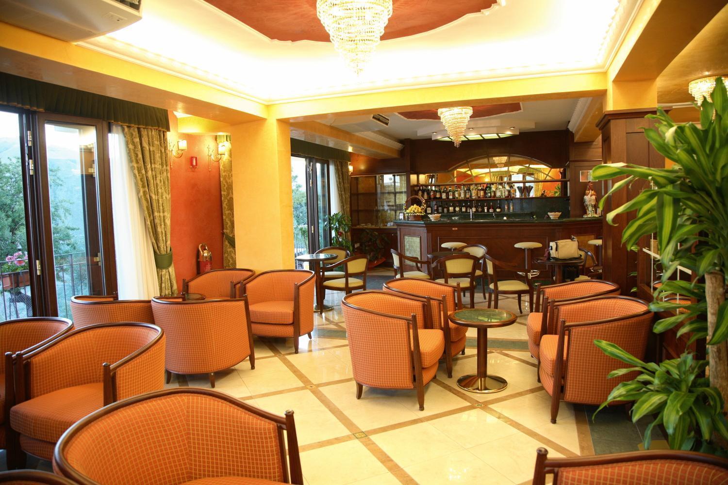 Agostiniana Hotel Санта-Тереза-ди-Рива Экстерьер фото