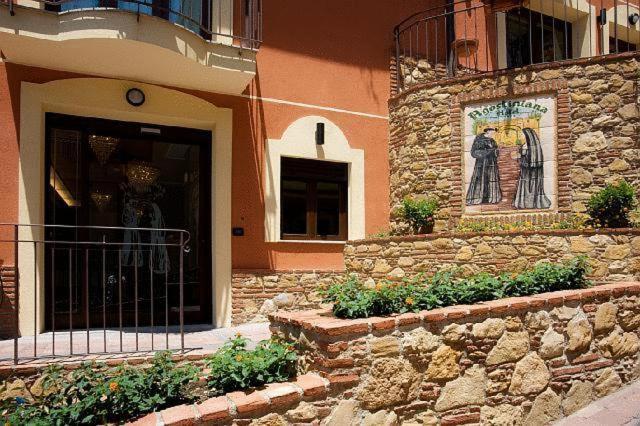 Agostiniana Hotel Санта-Тереза-ди-Рива Экстерьер фото